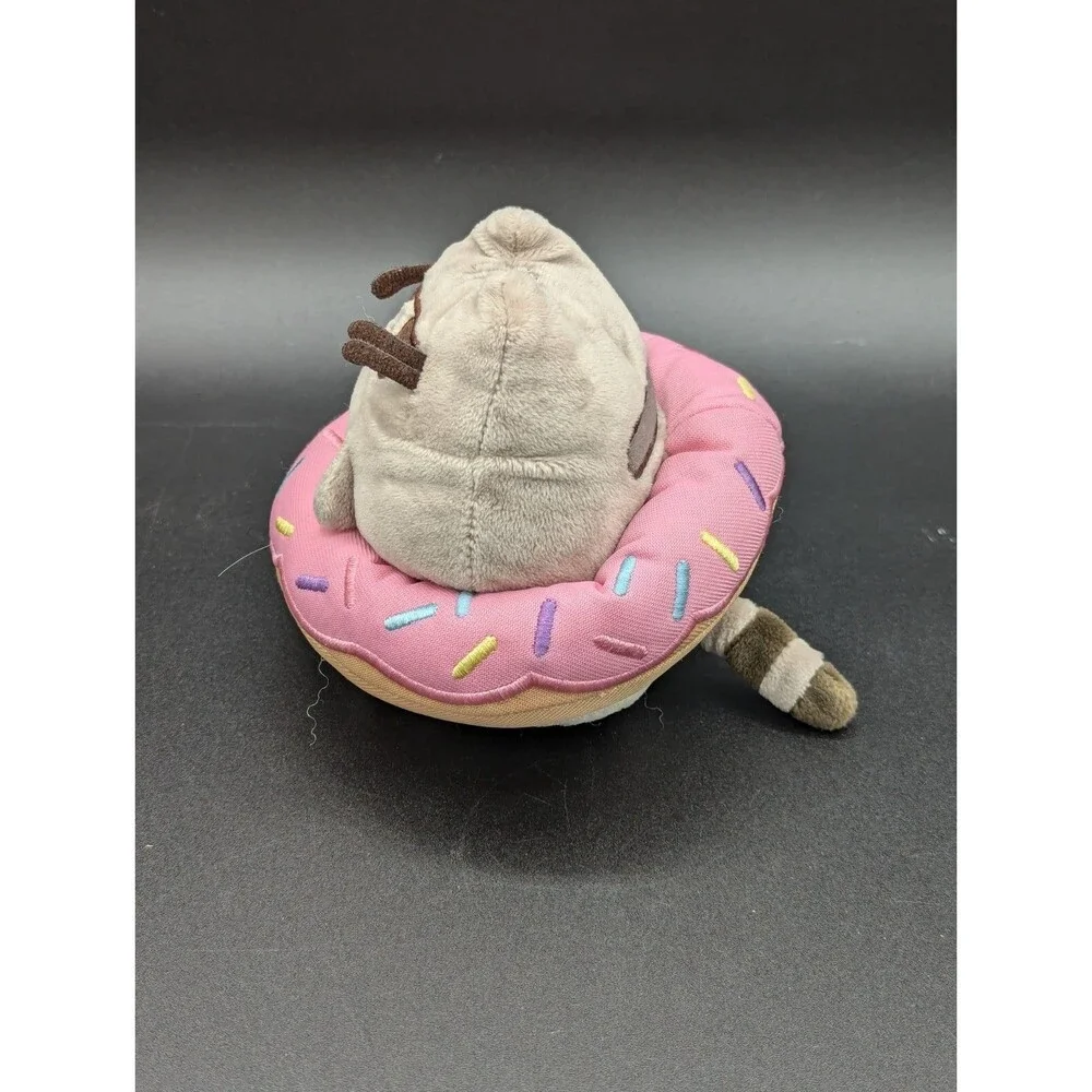Gund Pusheen Donut Float with Sunglasses 6